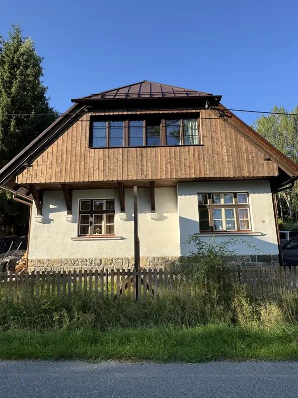 Front view of the cottage